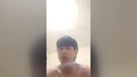 Snapshot of titanmedina85 chatting on 08.05.26 titanmedina85 online show from 08.05.26