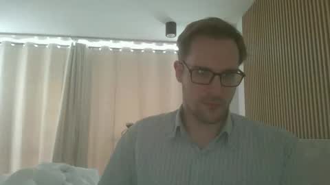 titlovercums online show from 04.19.26