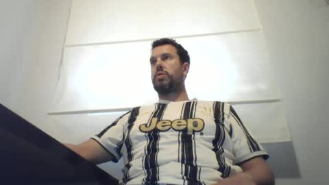 Snapshot of titusnow chatting on 06.13.26 titusnow online show from 06.13.26