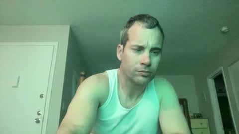 Snapshot of tleigh24 chatting on 12.27.24 tleigh24 online show from 12.27.24