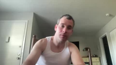 Snapshot of tleigh24 chatting on 01.01.25 tleigh24 online show from 01.01.25