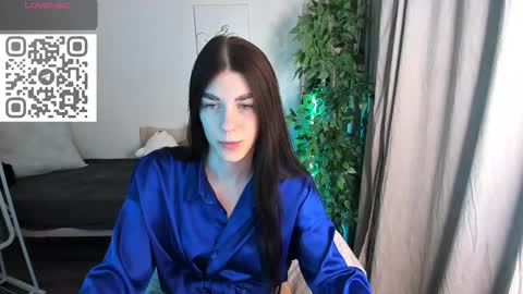 2 GMT Mo Tu We Th Fr 10am-4am online show from 09.12.25