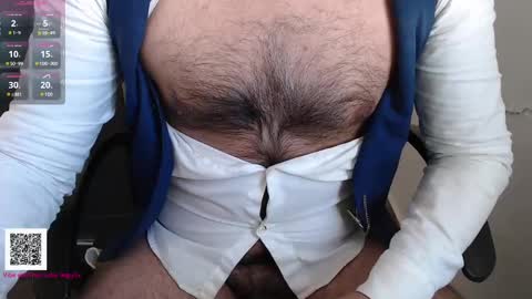 Snapshot of toaster1993 chatting on 02.09.25 Leonel online show from 02.09.25