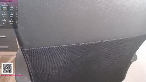 Snapshot of toaster1993 chatting on 09.19.25 Leonel online show from 09.19.25