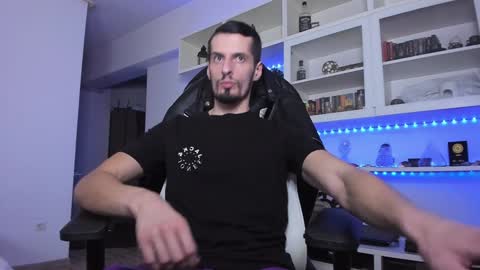 Snapshot of toddclaytonn chatting on 12.09.24 Todd online show from 12.09.24