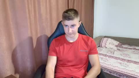 Snapshot of todhorny987 chatting on 02.27.25 todhorny987 online show from 02.27.25