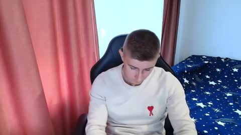 todhorny987 online show from 02.24.26