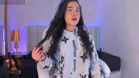    online show from 01.05.26