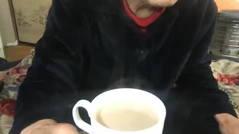 small man online show from 01.04.25