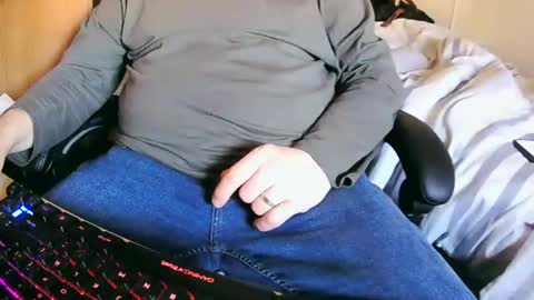 tolon408472 online show from 02.26.25