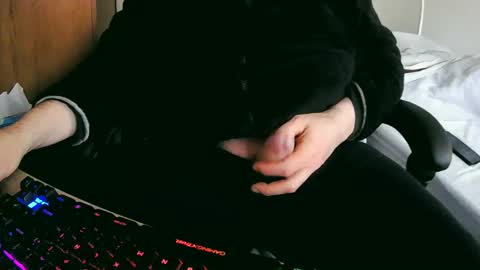 tolon408472 online show from 03.01.25