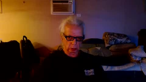 Snapshot of tom112292014 chatting on 01.06.25 tom112292014 online show from 01.06.25