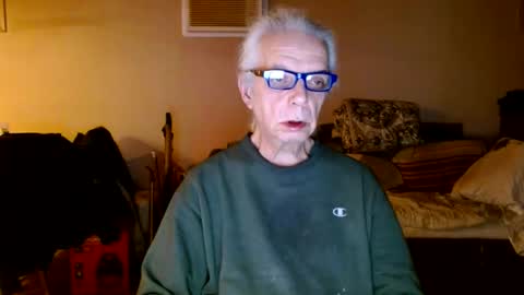 Snapshot of tom112292014 chatting on 01.24.25 tom112292014 online show from 01.24.25