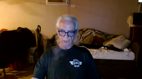 Snapshot of tom112292014 chatting on 06.26.26 tom112292014 online show from 06.26.26