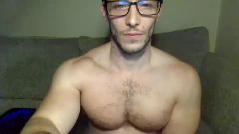 tom90ukx online show from 12.12.24