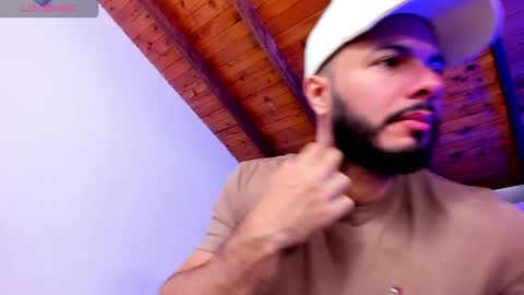   online show from 03.08.26