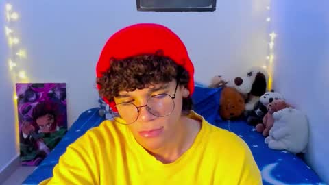 Tom Blue online show from 03.10.26