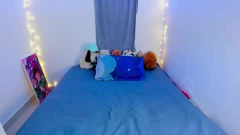 Tom Blue online show from 03.20.26