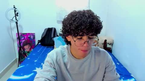 Tom Blue online show from 03.29.26