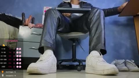 Tom online show from 02.24.26