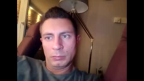 Snapshot of tom_horny84 chatting on 12.02.24 tom_horny84 online show from 12.02.24