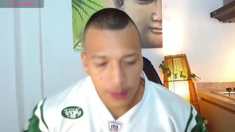 Snapshot of tom_muscle1 chatting on 01.17.25 Tom muscle1 online show from 01.17.25