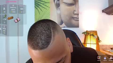 Snapshot of tom_muscle1 chatting on 02.19.25 Tom muscle1 online show from 02.19.25