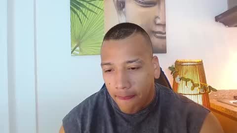 Snapshot of tom_muscle1 chatting on 03.07.25 Tom muscle1 online show from 03.07.25