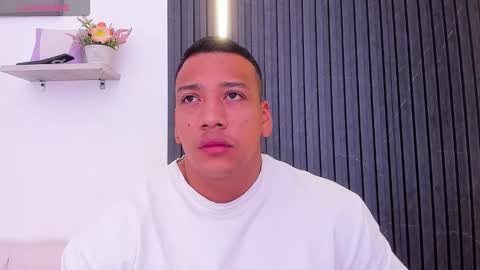 Snapshot of tom_muscle1 chatting on 09.19.25 Tom muscle1 online show from 09.19.25