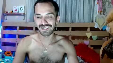 tomas gerauld. make me happy with 10000 tokens online show from 03.02.26