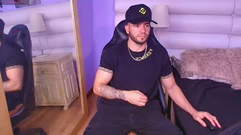Snapshot of tomas_wolfk chatting on 04.26.26 Andres. online show from 04.26.26