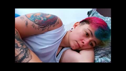 Snapshot of tomboyblue chatting on 10.24.25 Blue online show from 10.24.25