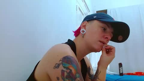 Snapshot of tomboyblue chatting on 11.21.25 Blue online show from 11.21.25