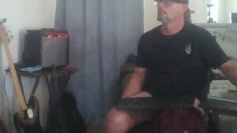 Snapshot of tomcatsawyer chatting on 11.19.25 sirmuggsalot online show from 11.19.25