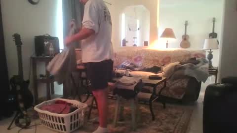 Snapshot of tomcatsawyer chatting on 11.30.25 sirmuggsalot online show from 11.30.25