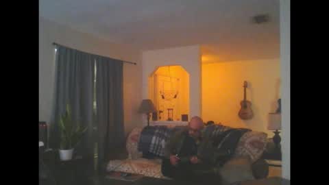 Snapshot of tomcatsawyer chatting on 12.04.25 sirmuggsalot online show from 12.04.25