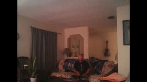 Snapshot of tomcatsawyer chatting on 12.05.25 sirmuggsalot online show from 12.05.25