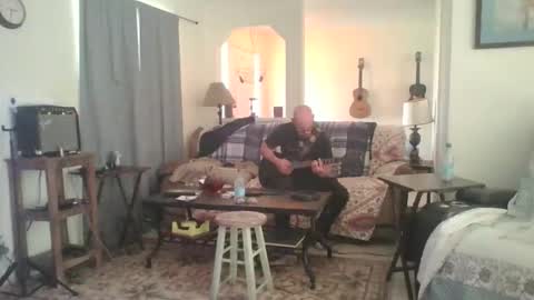 Snapshot of tomcatsawyer chatting on 12.14.25 sirmuggsalot online show from 12.14.25