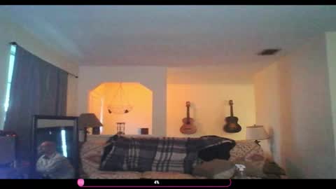 Snapshot of tomcatsawyer chatting on 12.17.25 sirmuggsalot online show from 12.17.25