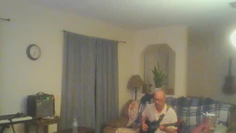 Snapshot of tomcatsawyer chatting on 01.14.26 sirmuggsalot online show from 01.14.26