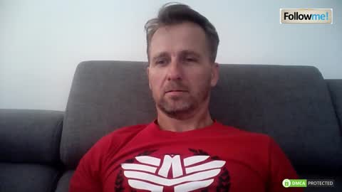 Snapshot of tomhardic chatting on 10.14.25 TOM online show from 10.14.25