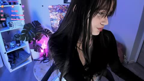 Tomie online show from 05.12.26
