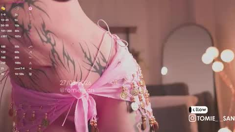 Snapshot of tomie_san chatting on 03.27.26 Tomie online show from 03.27.26