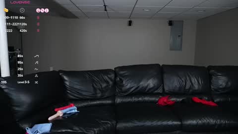 Tomi Michelle online show from 09.30.25