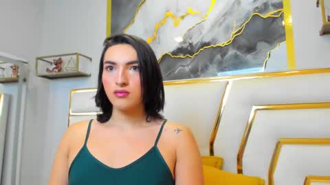 Snapshot of tomlondon_ chatting on 03.02.25 online show from 03.02.25