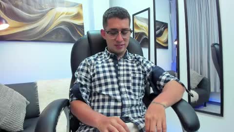 Tomas online show from 04.08.26