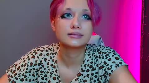 Snapshot of tommioo7 chatting on 01.23.25 Galadriel online show from 01.23.25