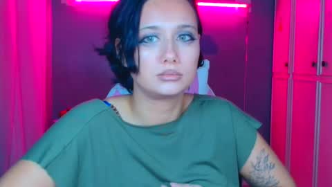 Snapshot of tommioo7 chatting on 10.27.25 Galadriel online show from 10.27.25