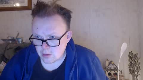 Snapshot of tommy12339654 chatting on 11.26.25 tommy online show from 11.26.25