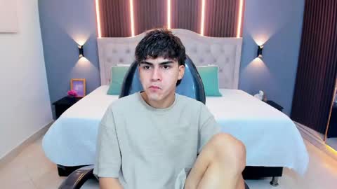 Tommy  online show from 04.16.26